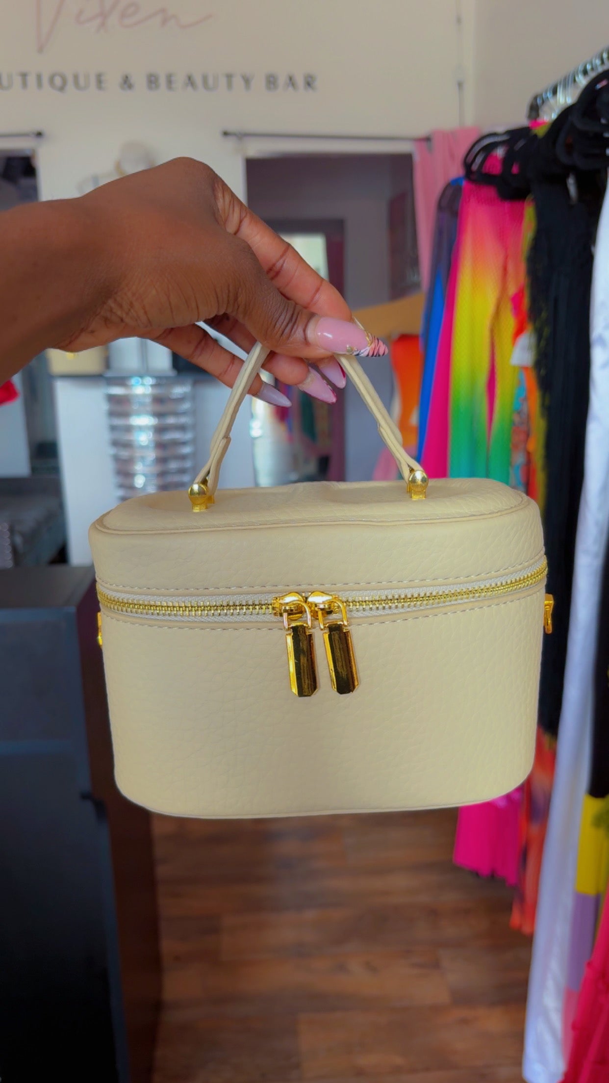 The Elite Vanity Bag