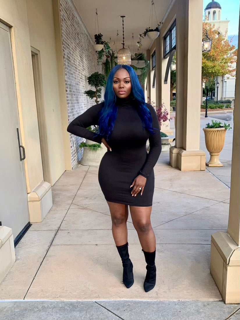 Feeling Me Yet Dress (Black)