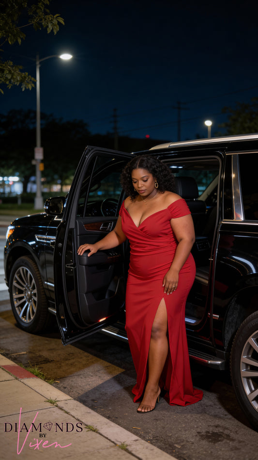 Lady in Red Dress (curvy)