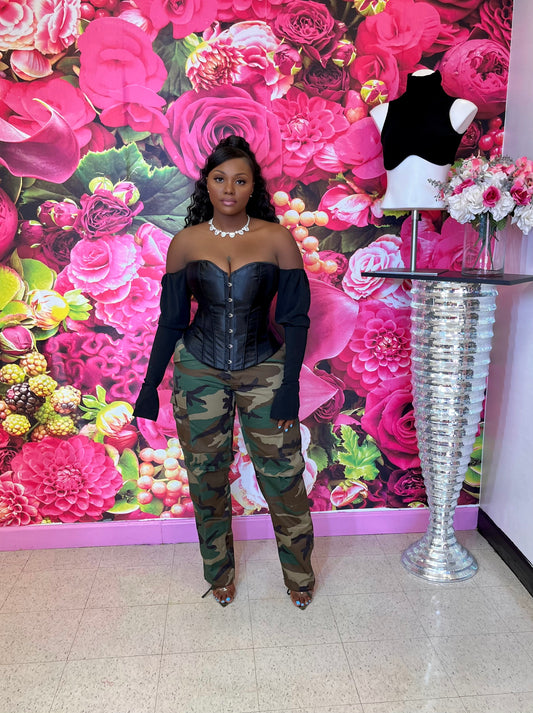 Vixen's Secret Top Black (Restock)