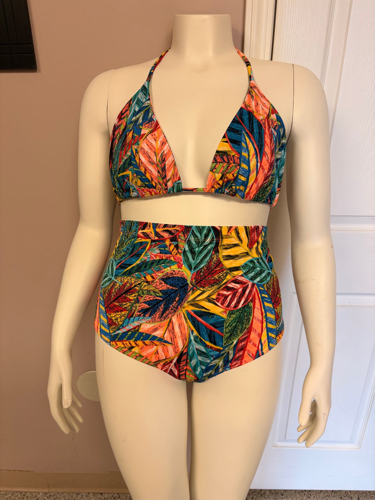 Island Muse 4-Piece (Curvy)