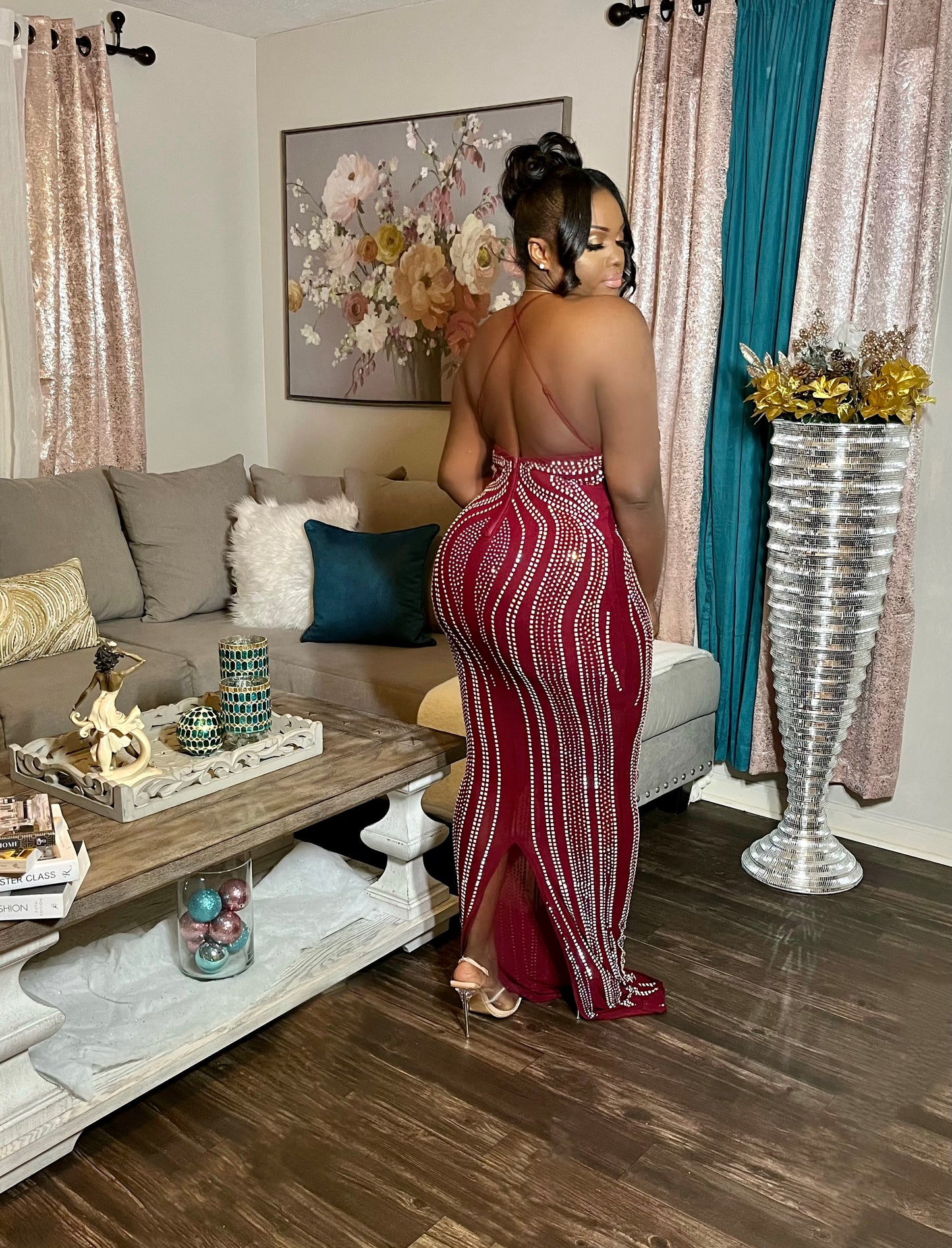 Queen Stat Dress
