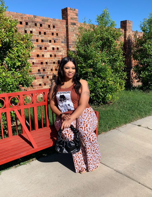 Fashion Flirt 2 Piece (Curvy)